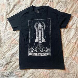 DOM the explorer tarot card black graphic tee shirt size small